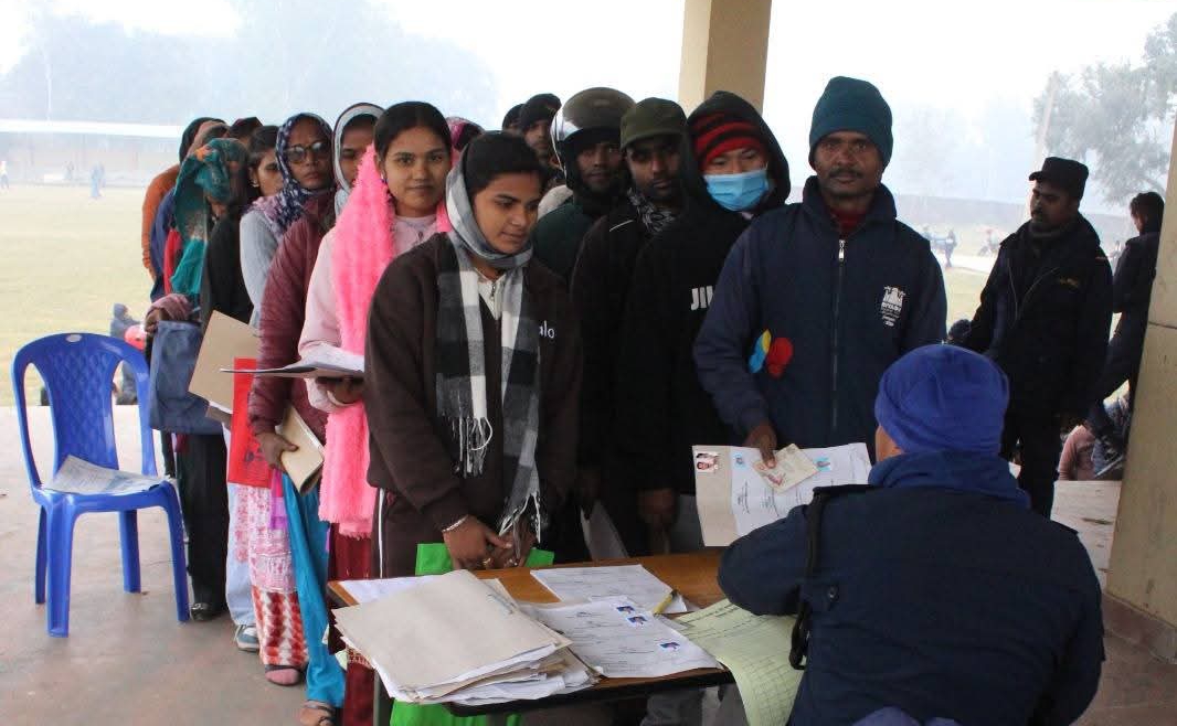 मधेशमा निर्वाचन प्रहरी बन्ने होड, आवश्यकताभन्दा करिब ७० प्रतिशत बढी आवेदन