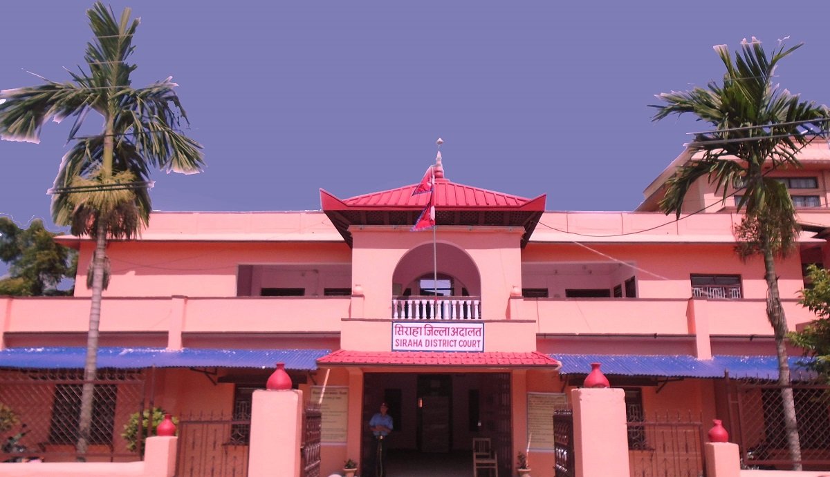 सिरहा अदालतद्वारा दुई अभियुक्त पुर्पक्षका लागि कारागार चलान
