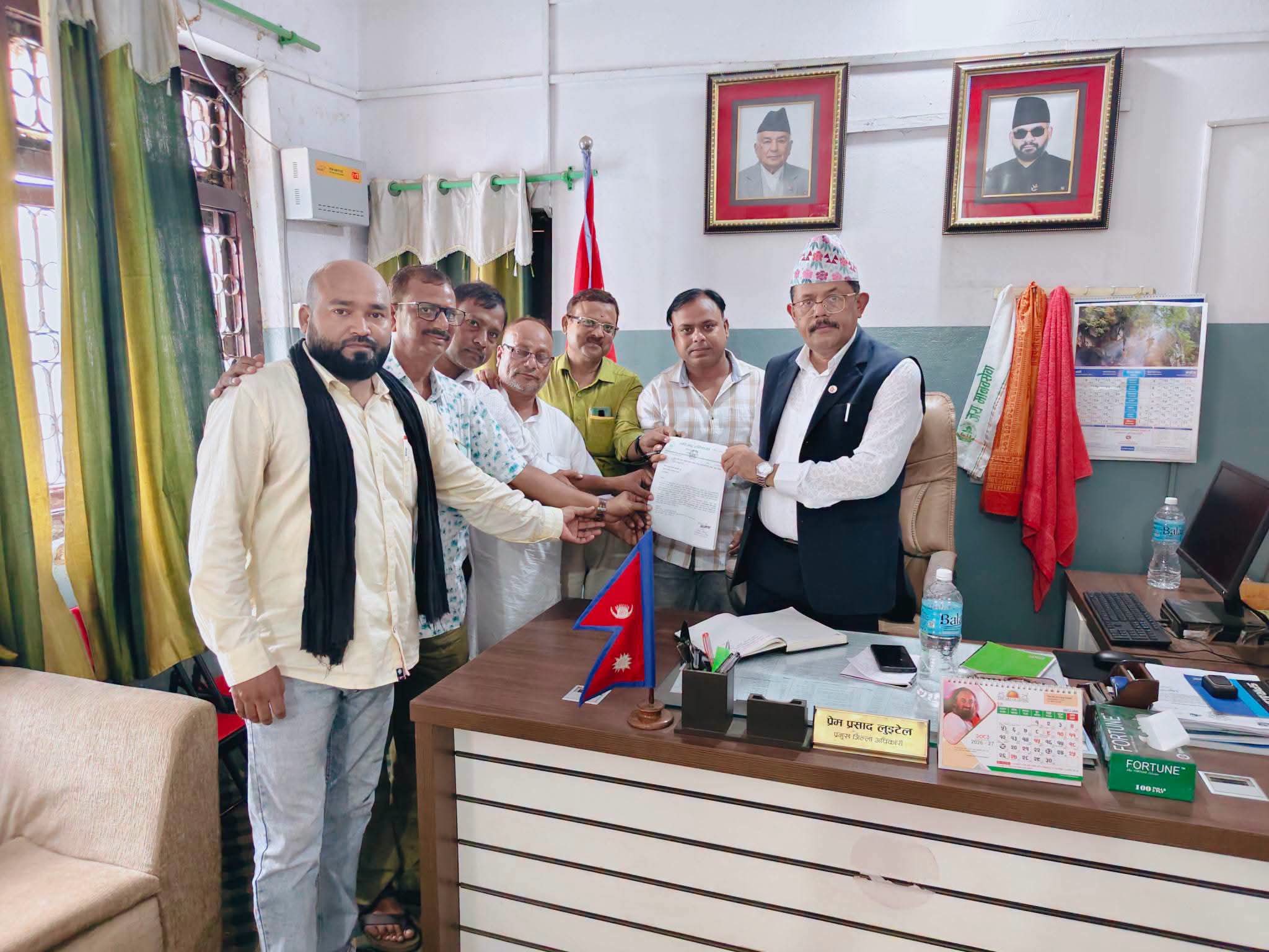 जनकपुरधाम–६ का मुस्लिम समुदायबाट विपद् उद्धार कोषमा १ लाख ९३ हजार ५१० रुपैयाँ सहयोग