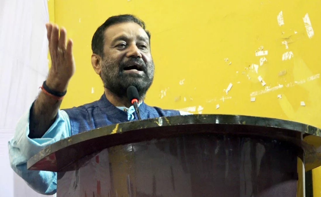 कांग्रेस विभाजनतर्फ उन्मुख, निधिले भने– ‘अब नयाँ घर निर्माण गर्नुपर्छ’